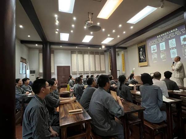 https://mmbiz.qpic.cn/sz_mmbiz_jpg/zgJmic0x6CVWUGOzJ6EPB9EZveRuMjhAQBn0MmAHMan9NvJdwmwzbp1rLtvq0XFhYqmrH5glYfThwG0nPdqw6lA/640?wx_fmt=jpeg&from=appmsg