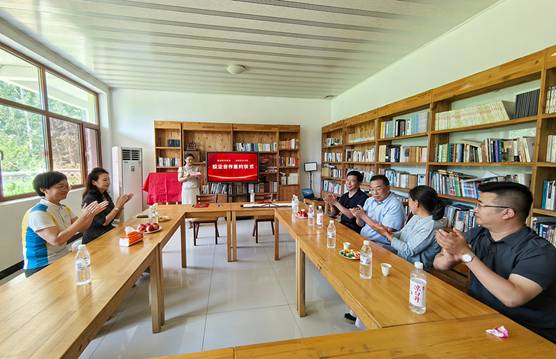 https://mmbiz.qpic.cn/sz_mmbiz_png/LR5QP0lOoz3saLUiaFDUMeUhXMKPibwK1ia4OU3BqKnPFxr0qpUkwVNmSicRSO3ThzictuO1jjBz7dTx01SoDw12n0Q/640?wx_fmt=png&from=appmsg