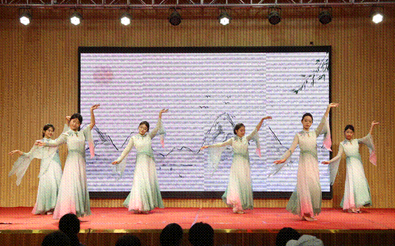 https://mmbiz.qpic.cn/sz_mmbiz_png/LR5QP0lOoz3tIGxfqBE5yeVqgn47dmj4vG1vOtia3HFJITbqgyOWAvW8SDbJxib9Vyia8fm0kvDfym2bqKI19sK4Q/640?wx_fmt=png&from=appmsg